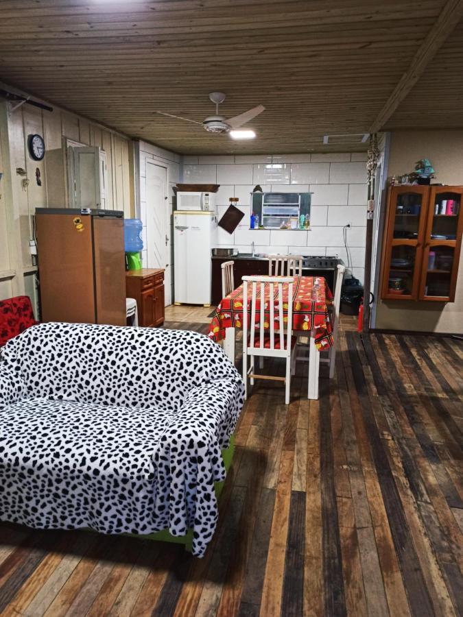 Casa com churrasqueira wi-fi, Tv com Netflix e YouTube Balneario Gaivota Exterior foto
